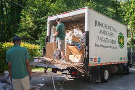 Best Carpet Removal and Disposal  in Farmland, IN